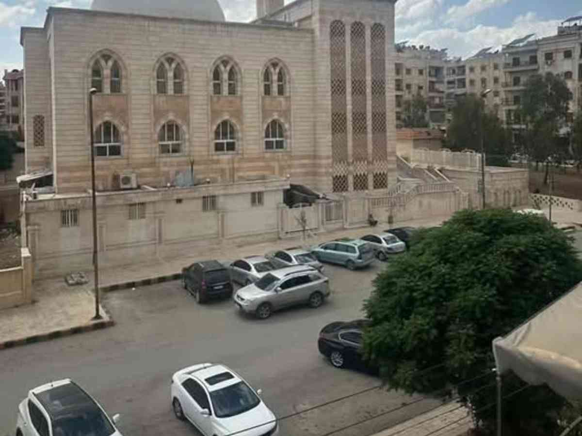 بناء 1600م² للبيع