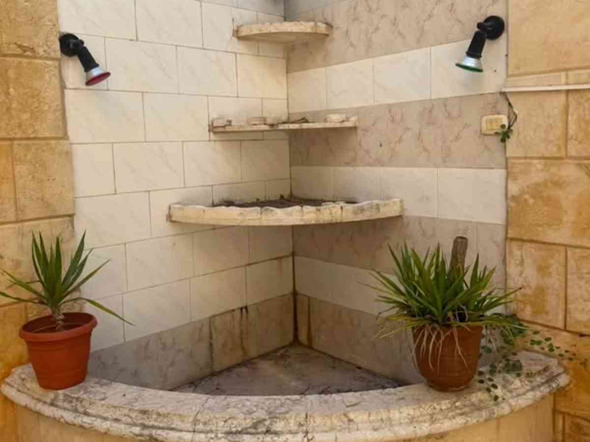 شقة 6 غرف للإيجار