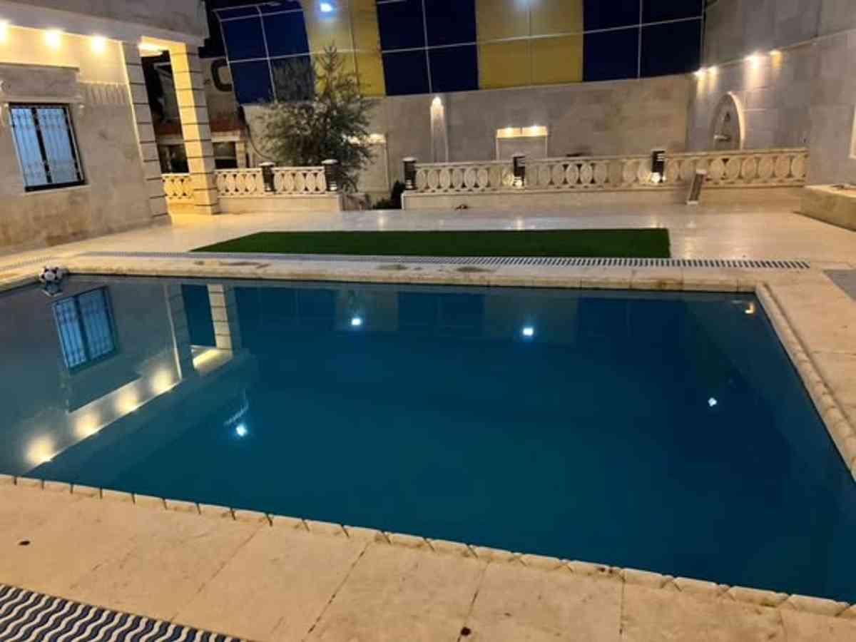 مزرعة 2 غرف 500م² للبيع