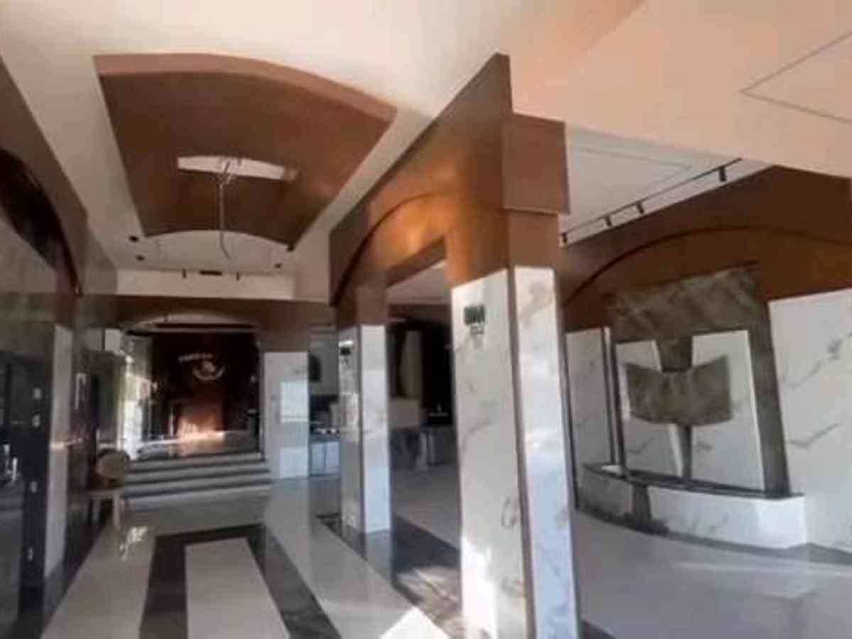 أخرى 850م² للبيع
