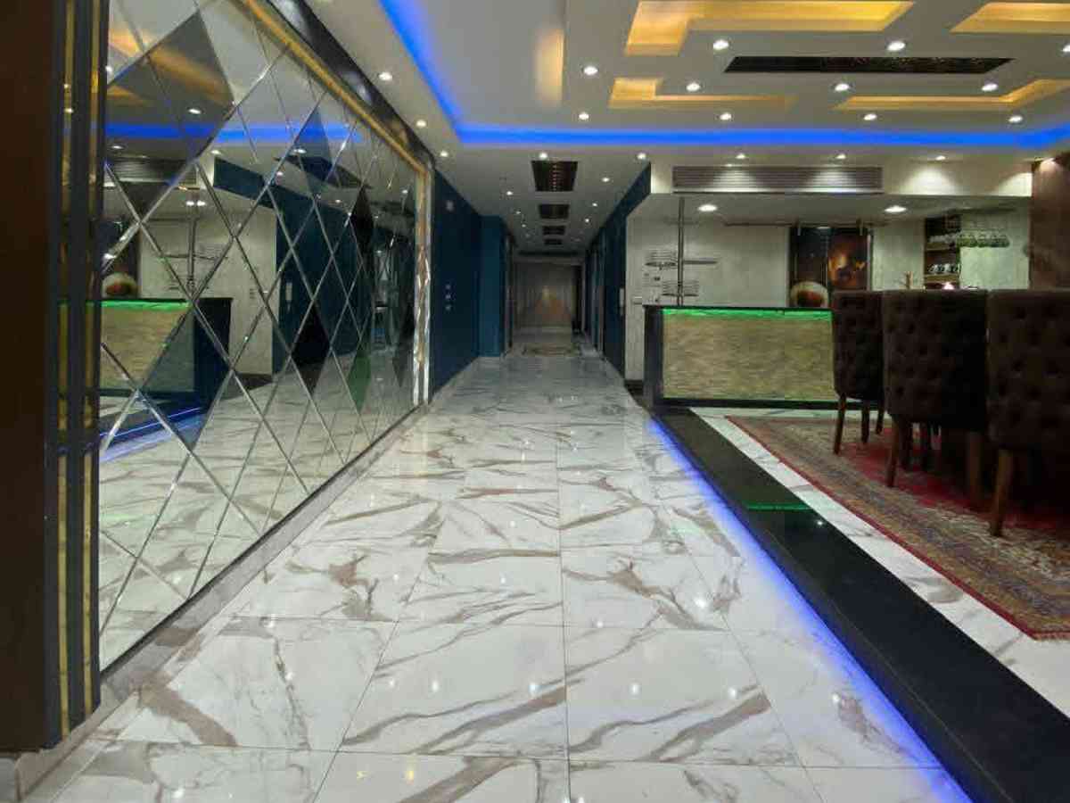 شقة 5 غرف 3 صالات 240م² طابق 3 للبيع