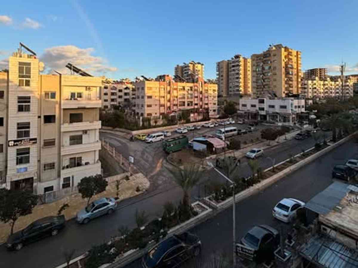 شقة 2 غرف 1 صالات 80م² طابق 3 للبيع