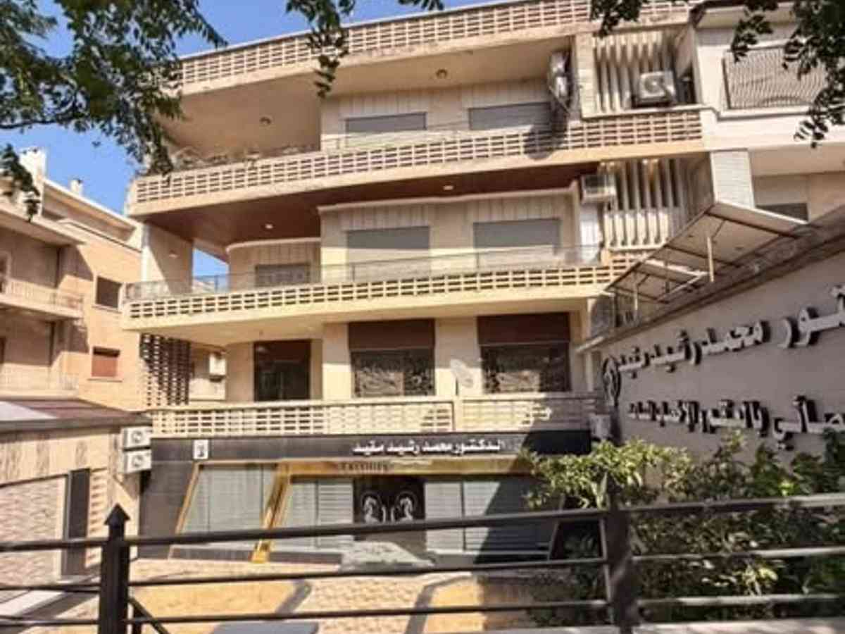 شقة 7 غرف 280م² للإيجار