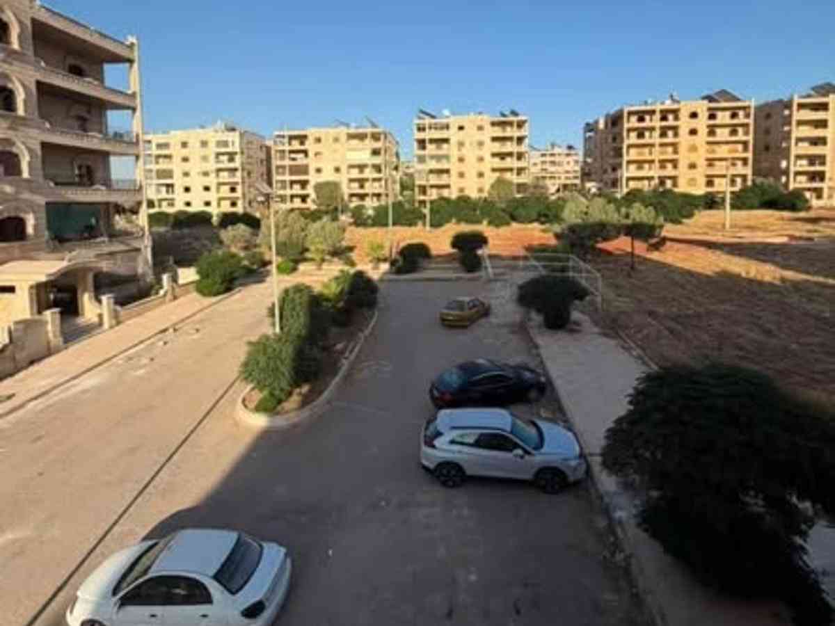 شقة 6 غرف 270م² طابق 2 مع فرش للبيع