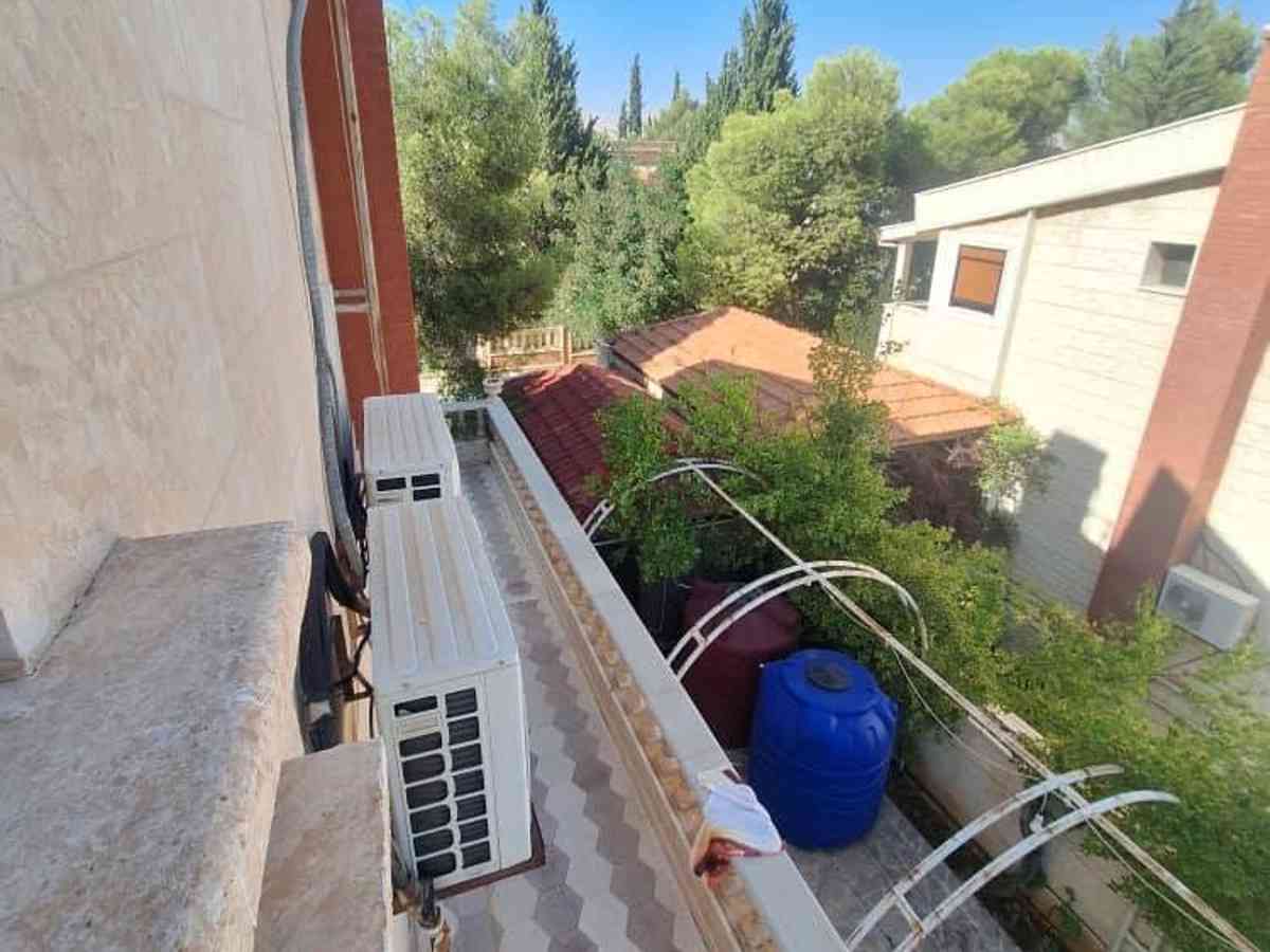فيلا 3 غرف 1 صالات 90م² للبيع