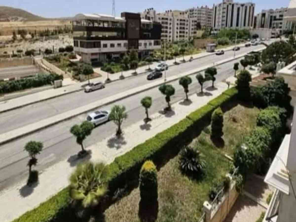 شقة 3 غرف 2 صالات 140م² طابق 1 للبيع