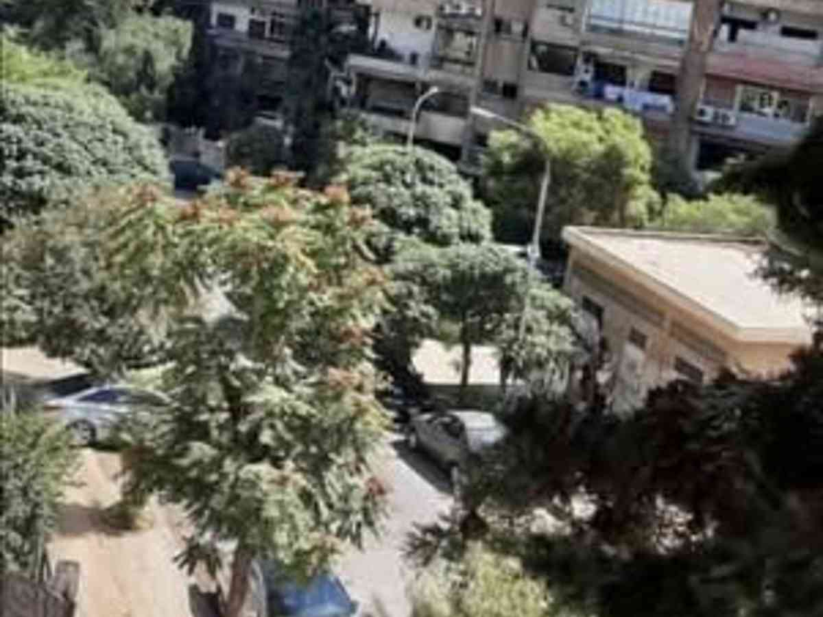 شقة 6 غرف 1 صالات 210م² طابق 2 للبيع