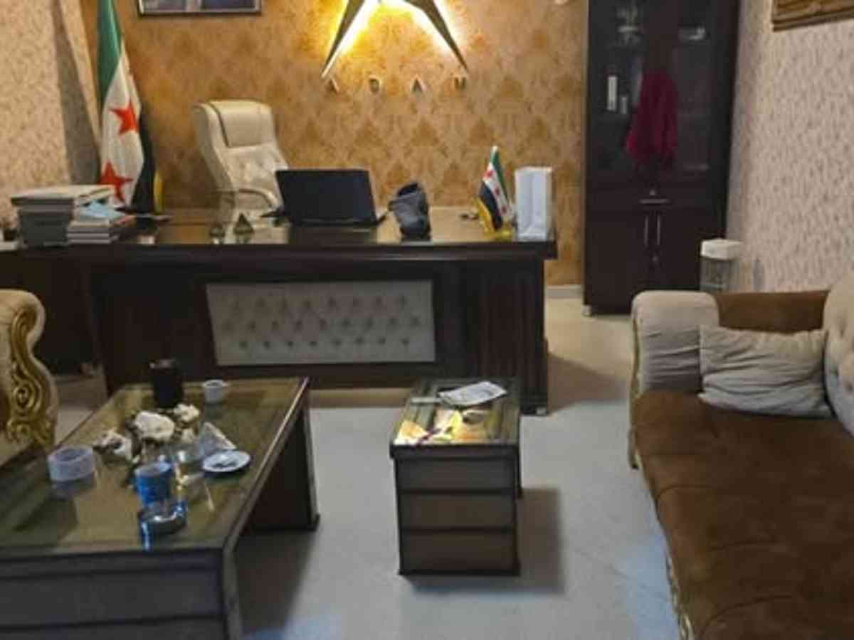 مكتب 4 غرف مع فرش للإيجار