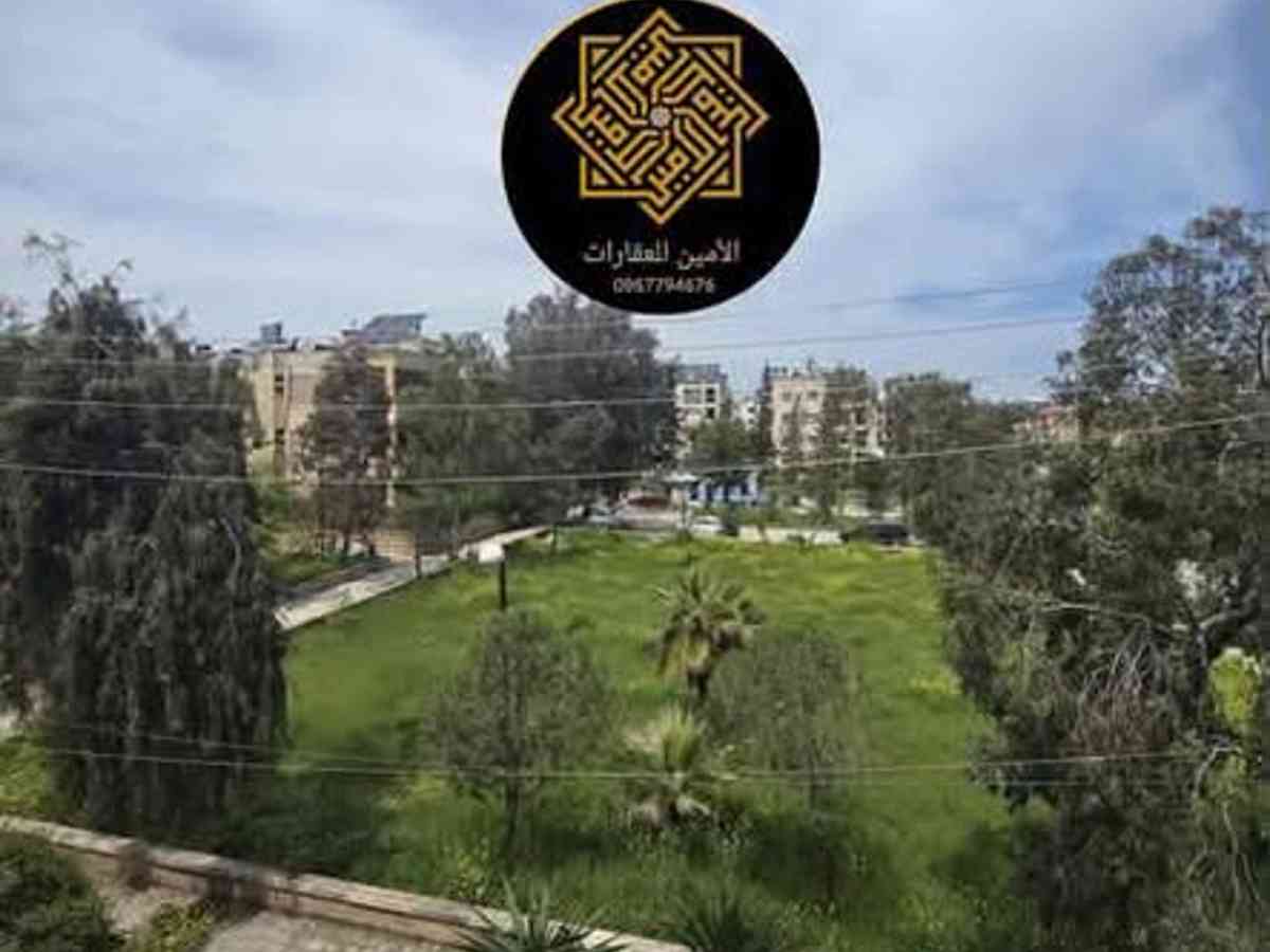 شقة 4 غرف 1 صالات طابق 1 مع فرش للإيجار
