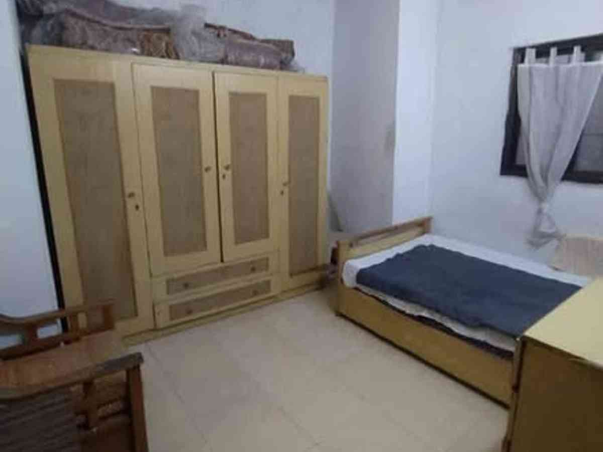 شقة 2 غرف 1 صالات طابق 2 مع فرش للإيجار