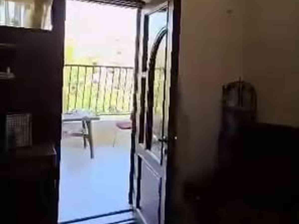 شقة 6 غرف 300م² طابق 2 للبيع