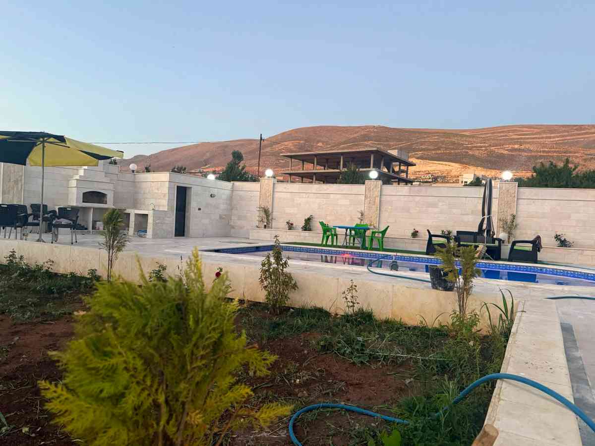 فيلا 3 غرف 1 صالات مع فرش للإيجار اليومي
