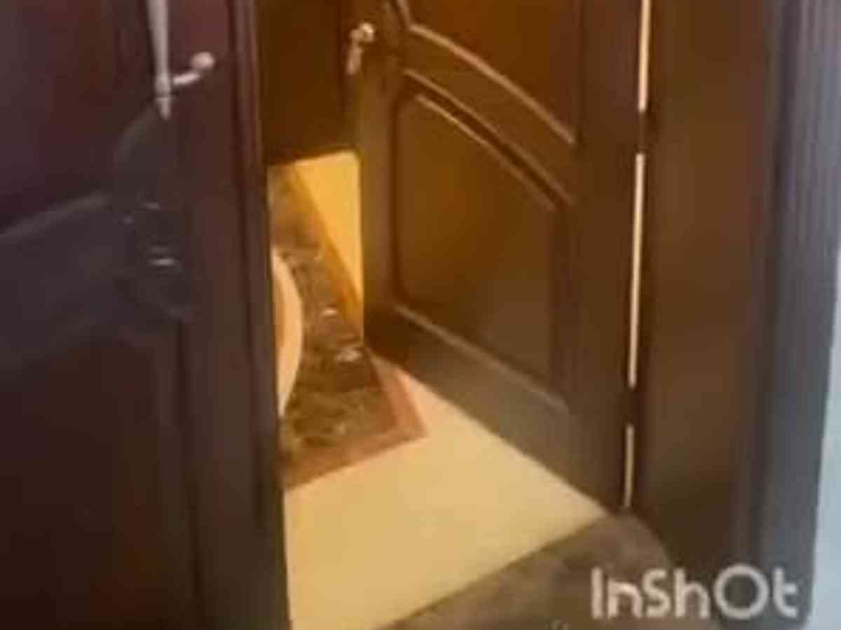 شقة 6 غرف 280م² طابق 2 للبيع