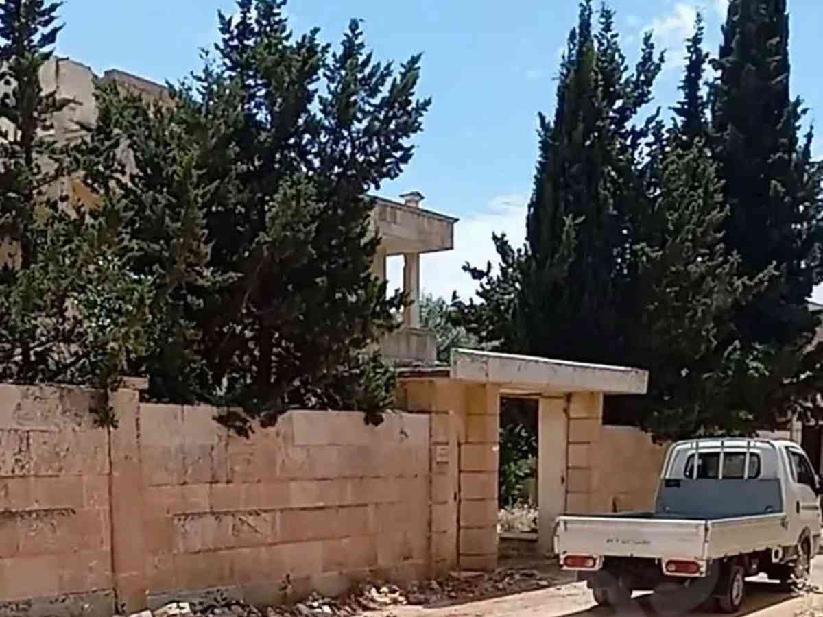 فيلا 4 غرف 1 صالات 350م² للبيع