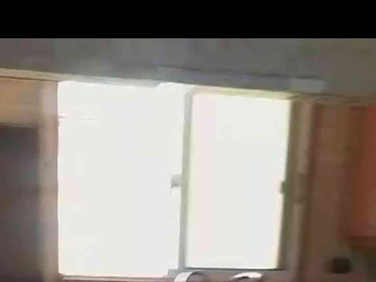 شقة 2 غرف 1 صالات 90م² طابق 3 للإيجار