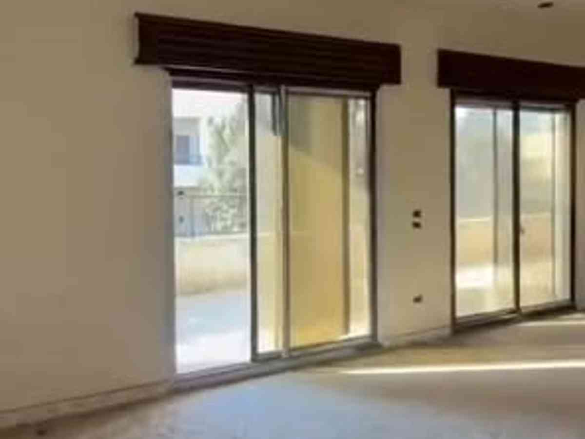 شقة 4 غرف 1 صالات 160م² طابق 3 للبيع