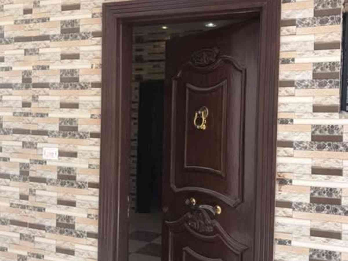 شقة 2 غرف 1 صالات طابق 3 للبيع