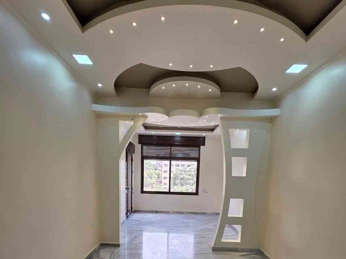 شقة 4 غرف طابق 4 للإيجار