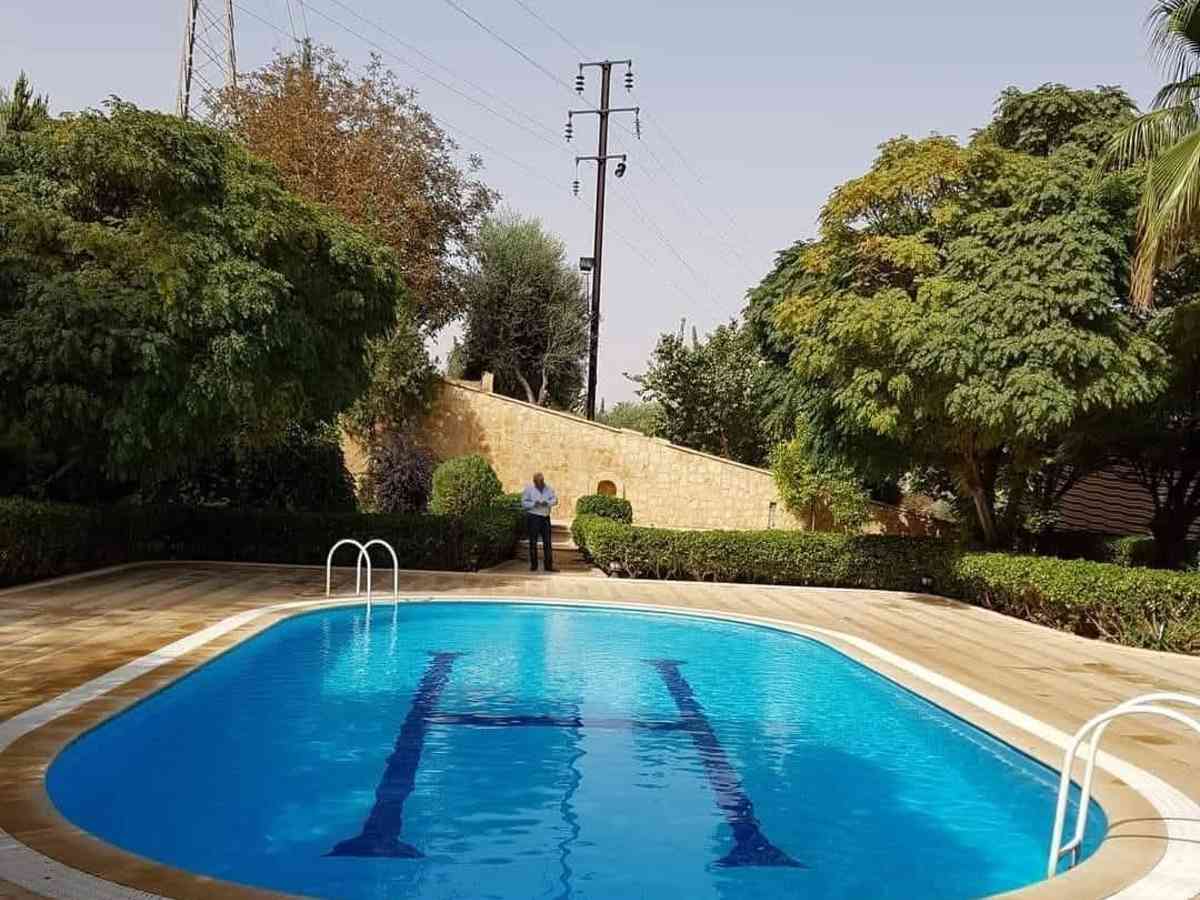 فيلا 11 غرف 5 صالات 600م² للبيع