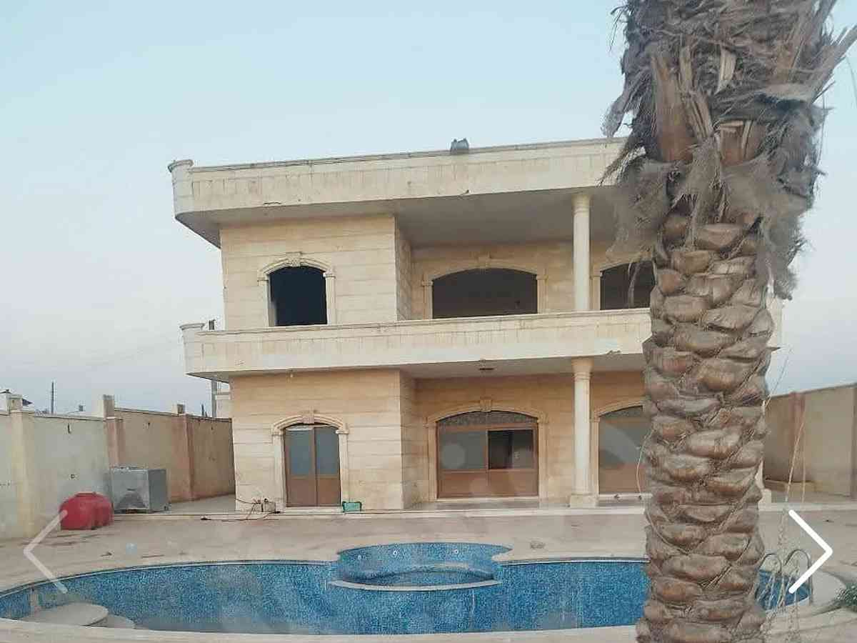 فيلا 5 غرف 2 صالات 300م² للبيع