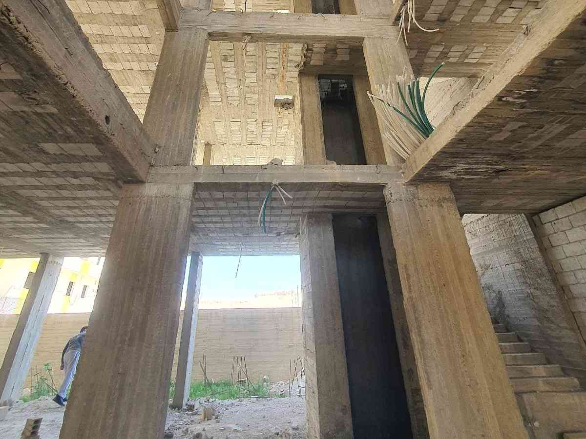 بناء 4 غرف 3500م² للبيع