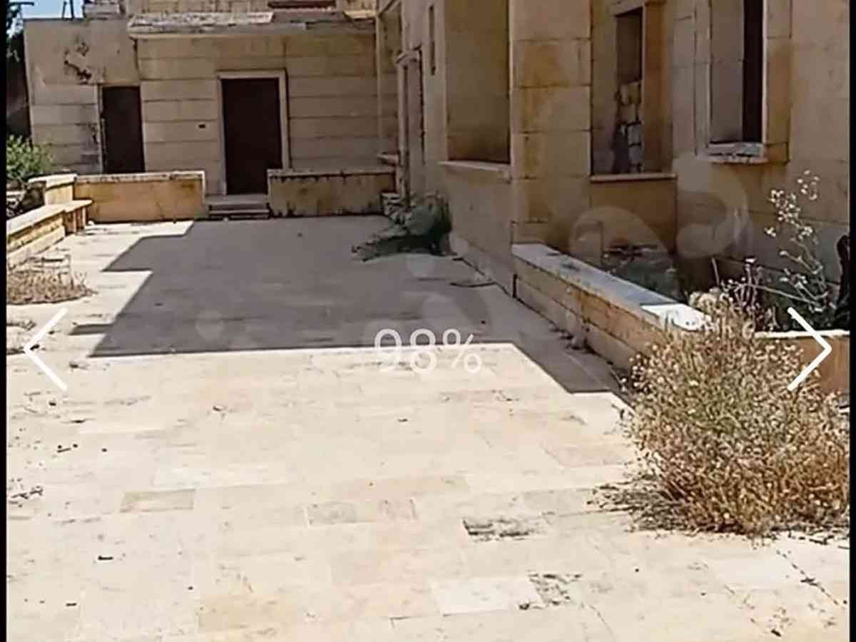 فيلا 4 غرف 1 صالات 350م² للبيع