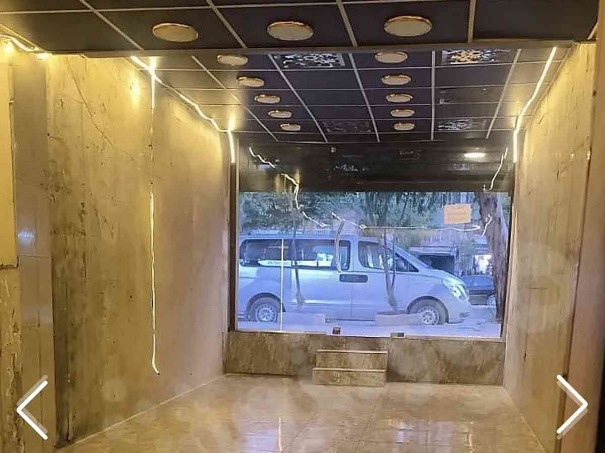 محل 60م² للبيع