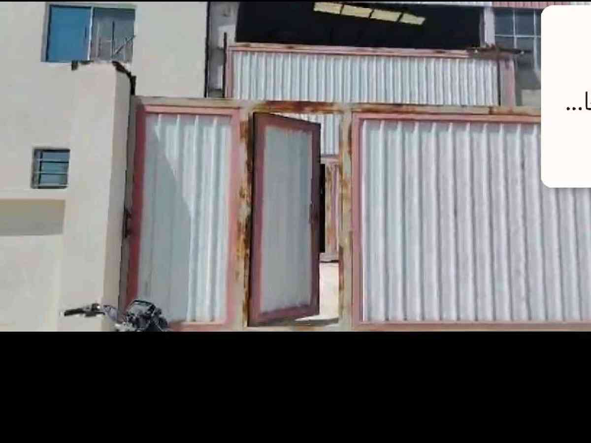 مصنع 1300م² للإيجار