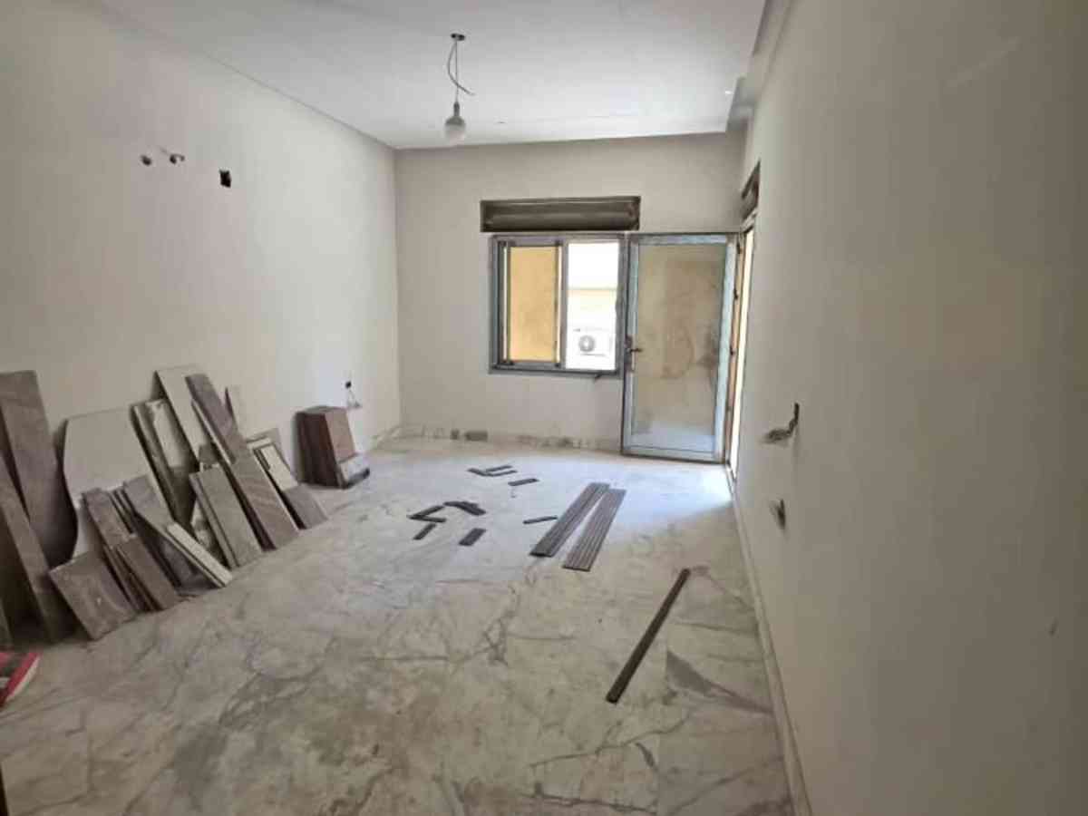 شقة 7 غرف 350م² طابق 2 للبيع