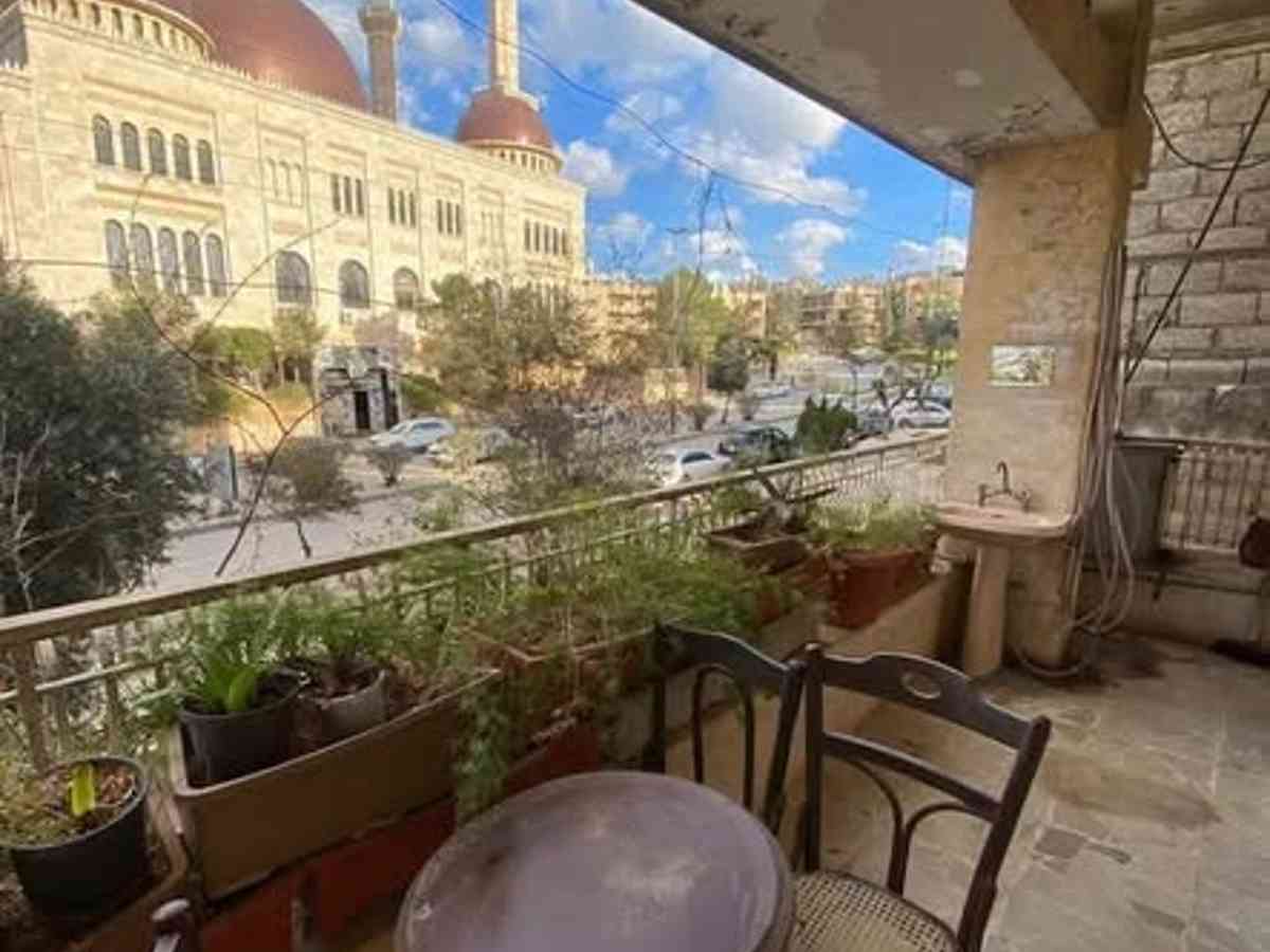 شقة 6 غرف طابق 1 مع فرش للإيجار