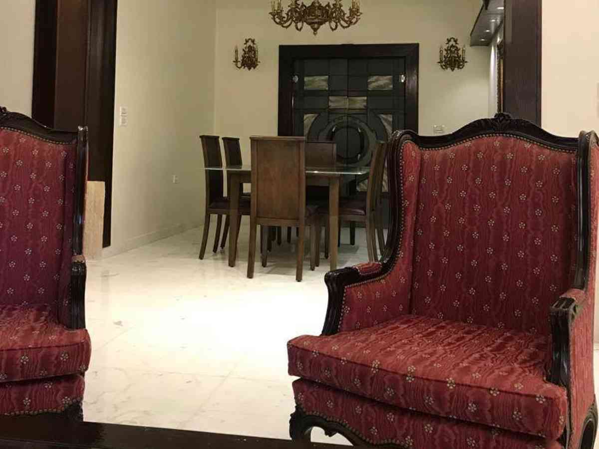 شقة 3 غرف 1 صالات طابق 1 مع فرش للإيجار