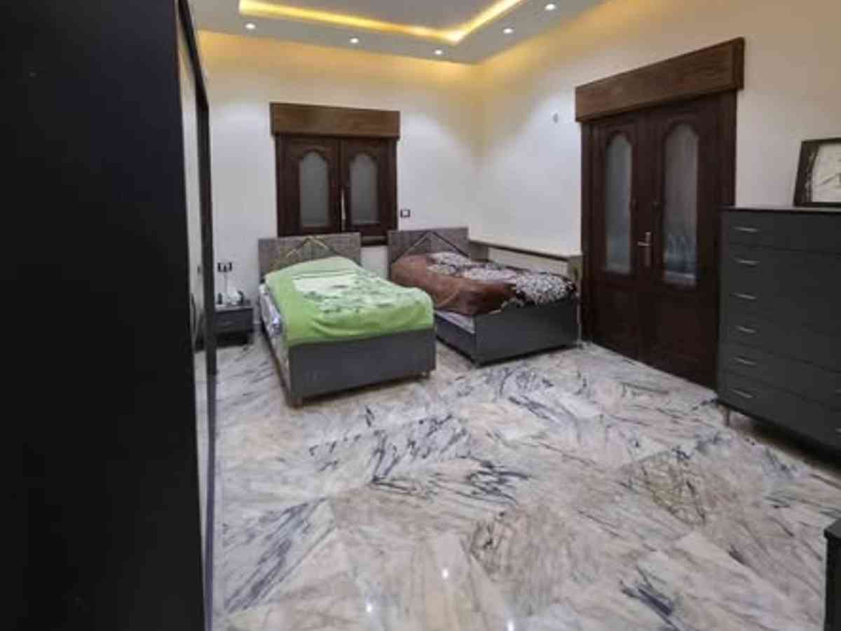 شقة 6 غرف 240م² طابق 1 للبيع