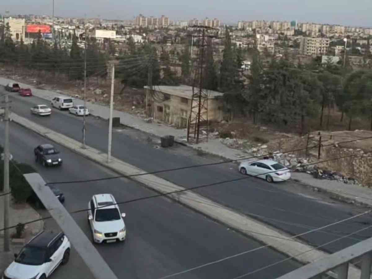 شقة 5 غرف طابق 3 للإيجار