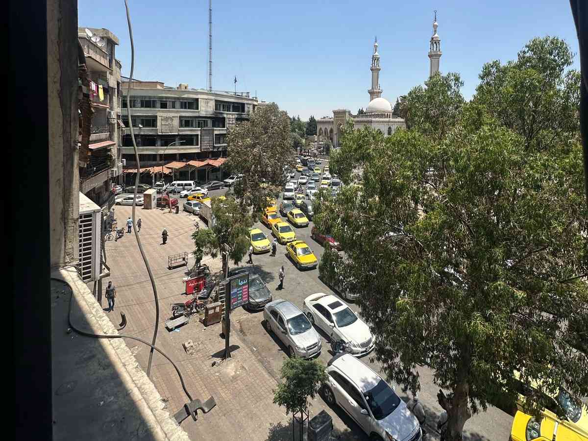مكتب 1 غرف 27م² طابق 3 للبيع
