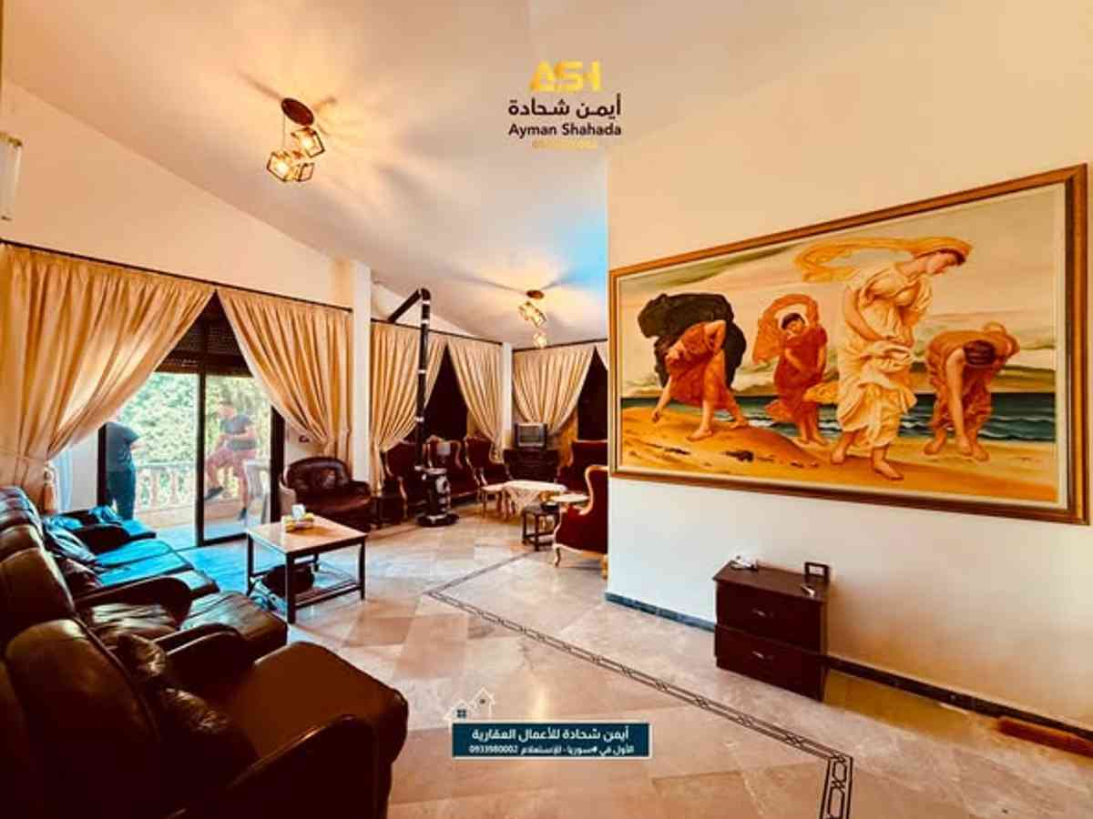 شقة 3 غرف 3 صالات 200م² طابق 2 للإيجار