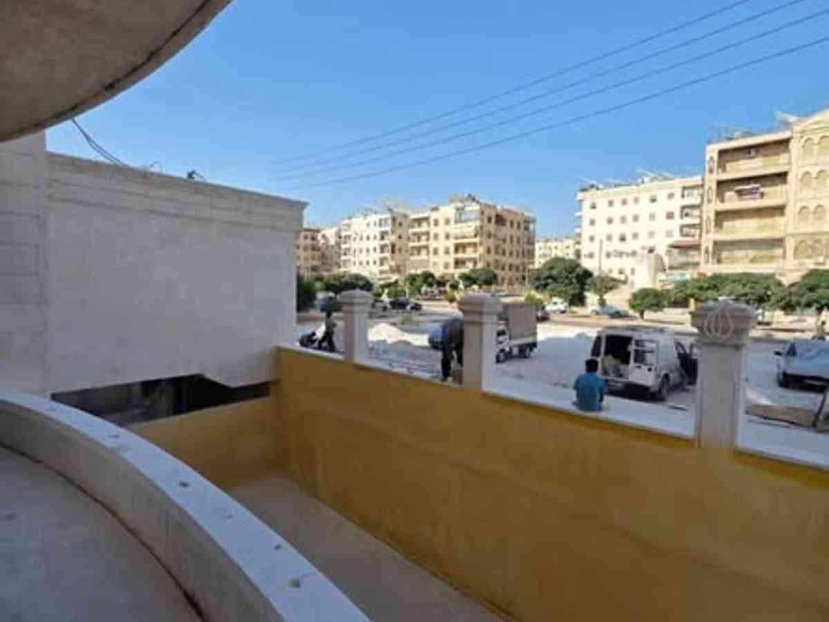 شقة 6 غرف للبيع