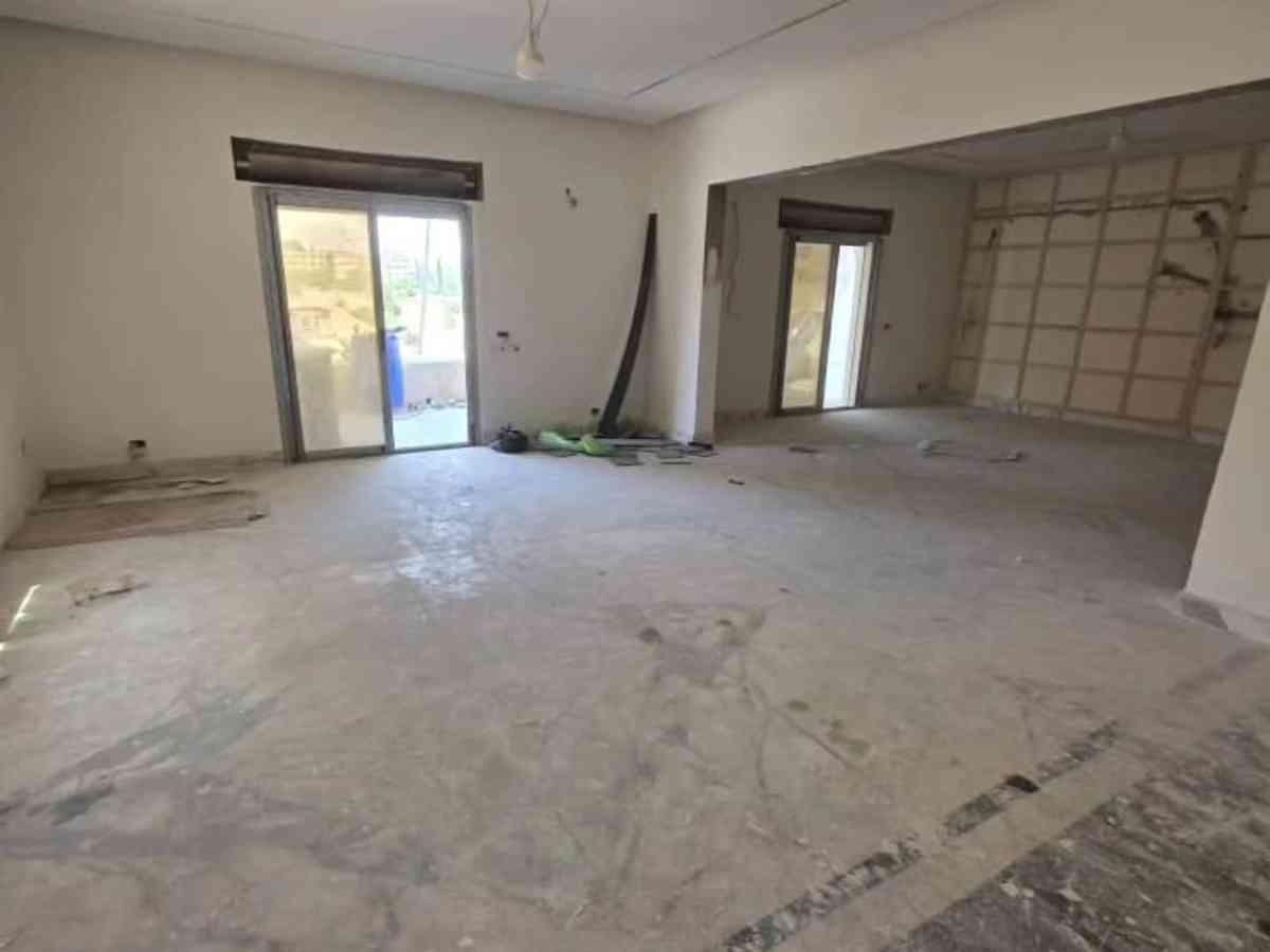 شقة 7 غرف 350م² طابق 2 للبيع