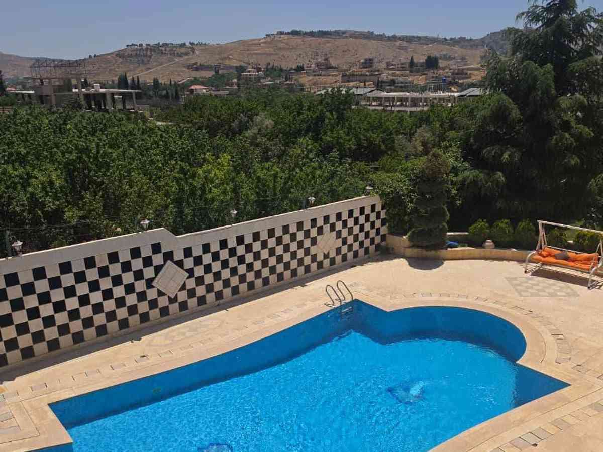 فيلا 5 غرف 1 صالات للإيجار اليومي