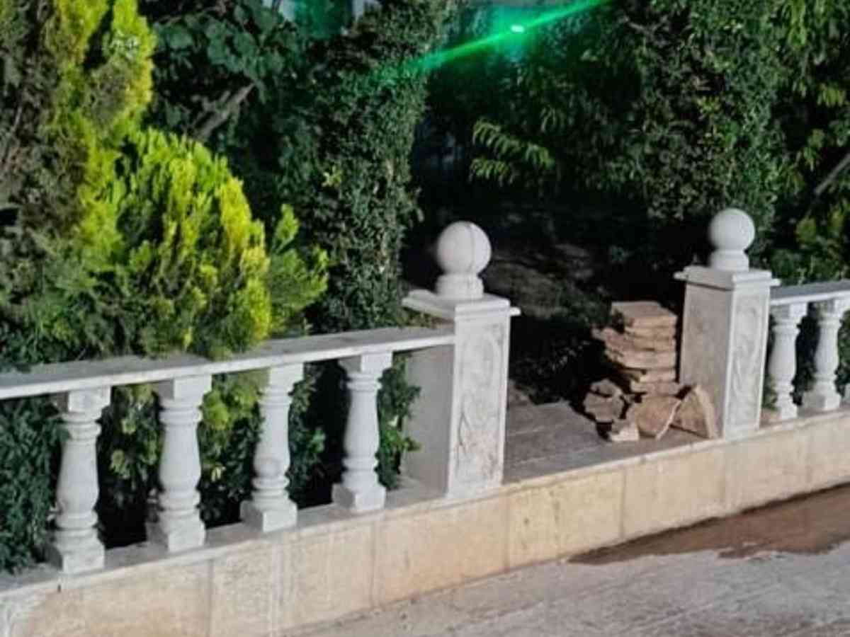 مزرعة 3 غرف 1000م² للبيع