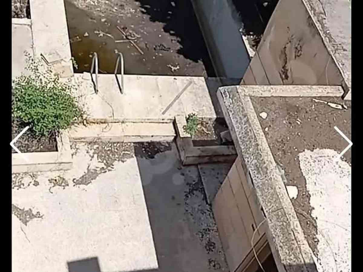 فيلا 4 غرف 1 صالات 350م² للبيع