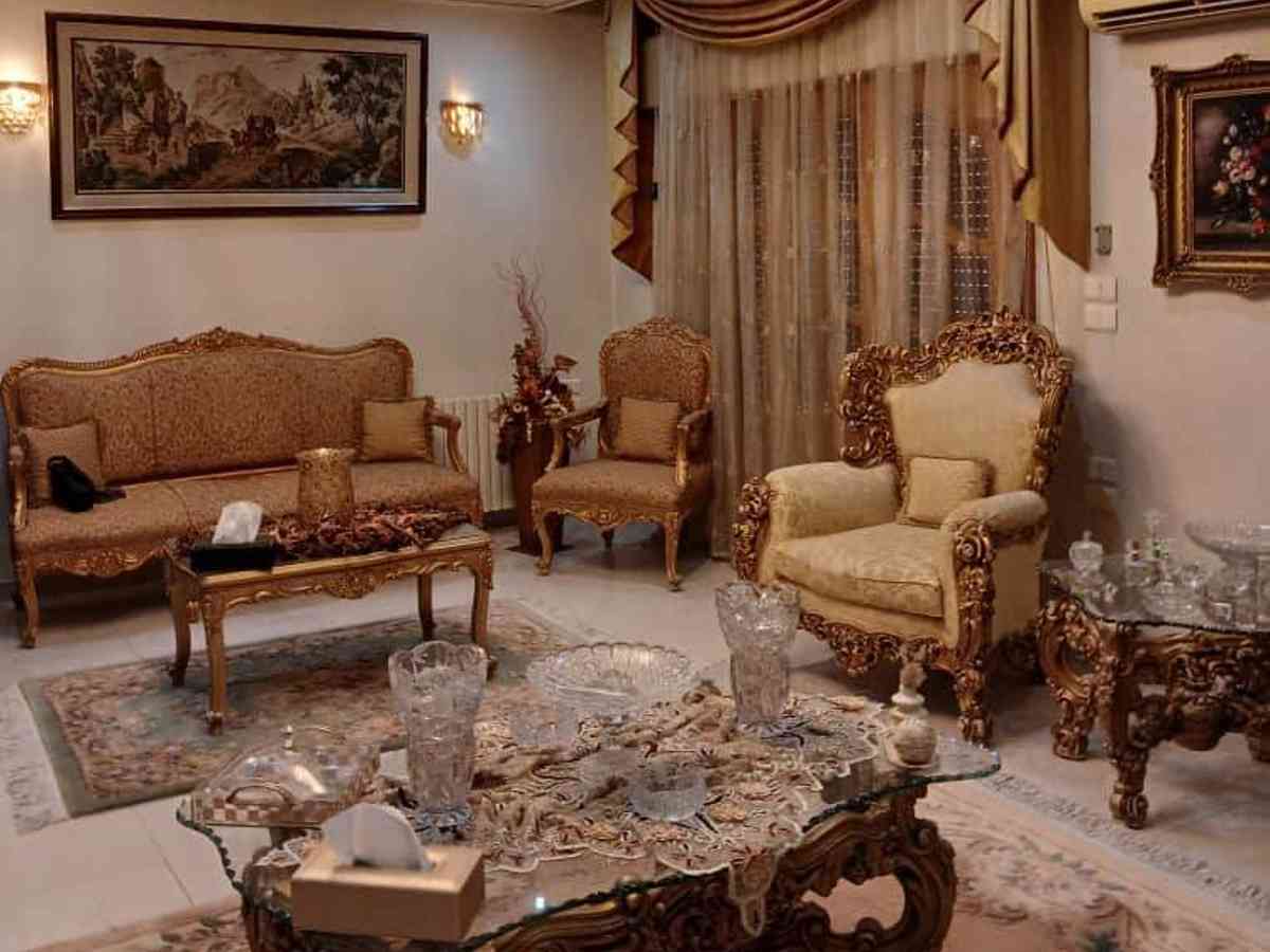 شقة 3 غرف 1 صالات طابق 1 مع فرش للإيجار