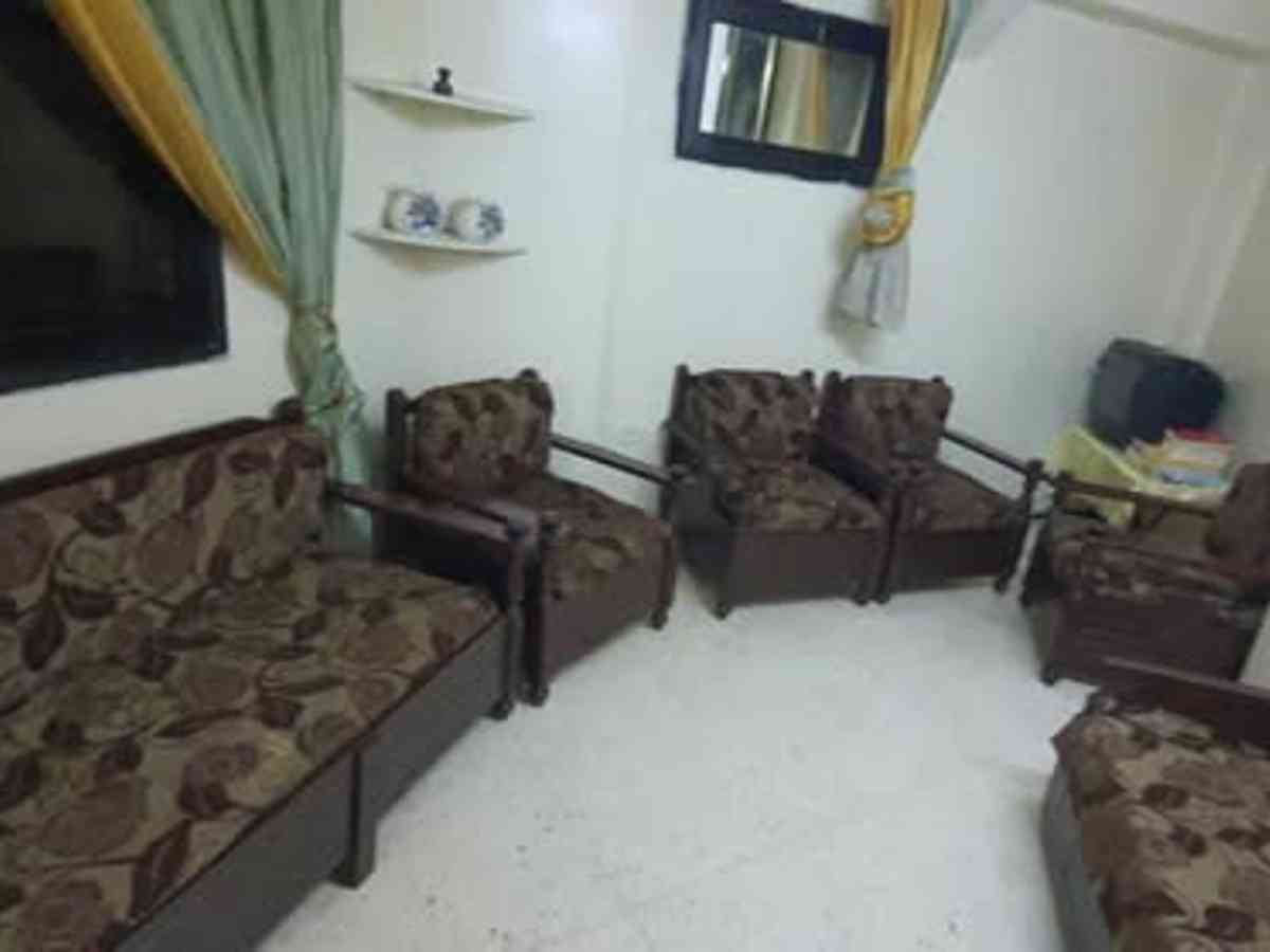 شقة 2 غرف 1 صالات مع فرش للإيجار