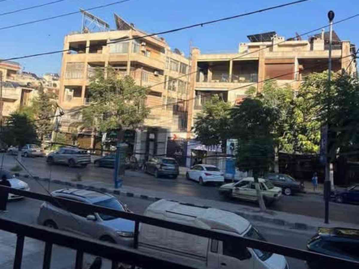 شقة 6 غرف طابق 1 للإيجار
