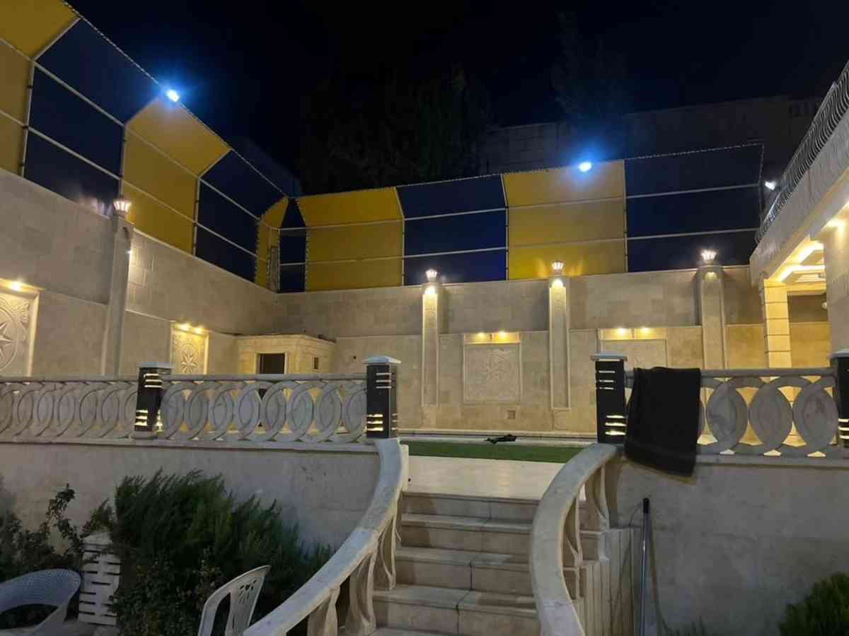 مزرعة 2 غرف 500م² للبيع