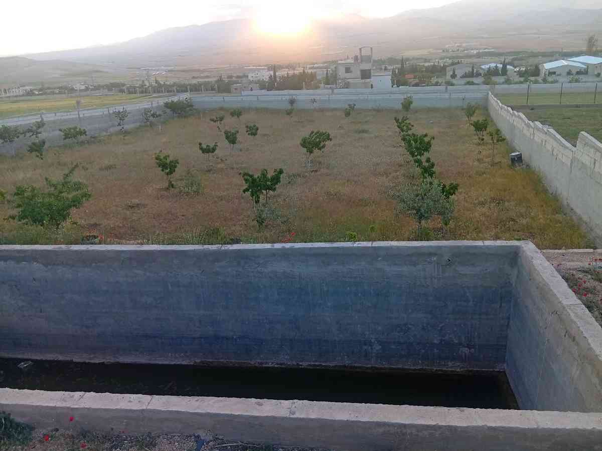 أرض 2500م² للبيع