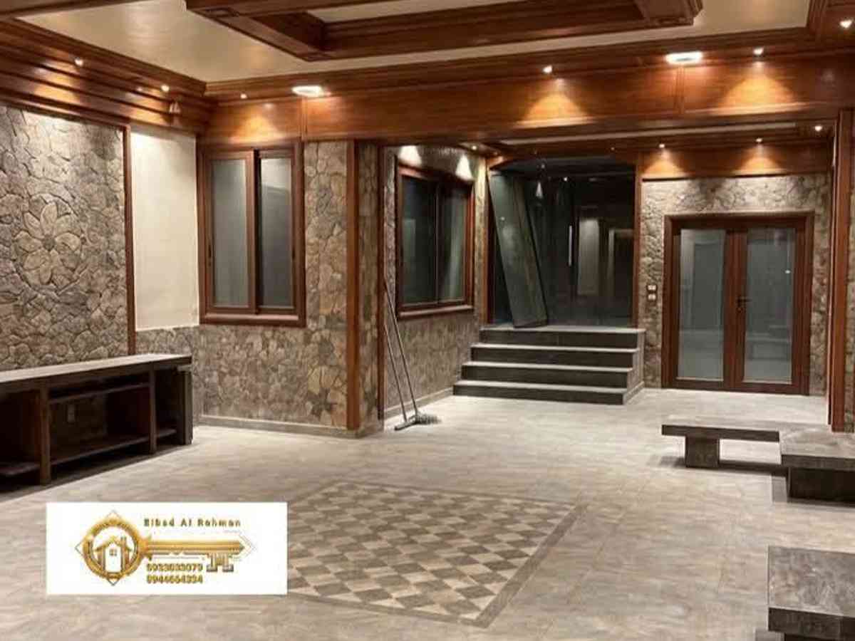 شقة 3 غرف 1 صالات 200م² للإيجار