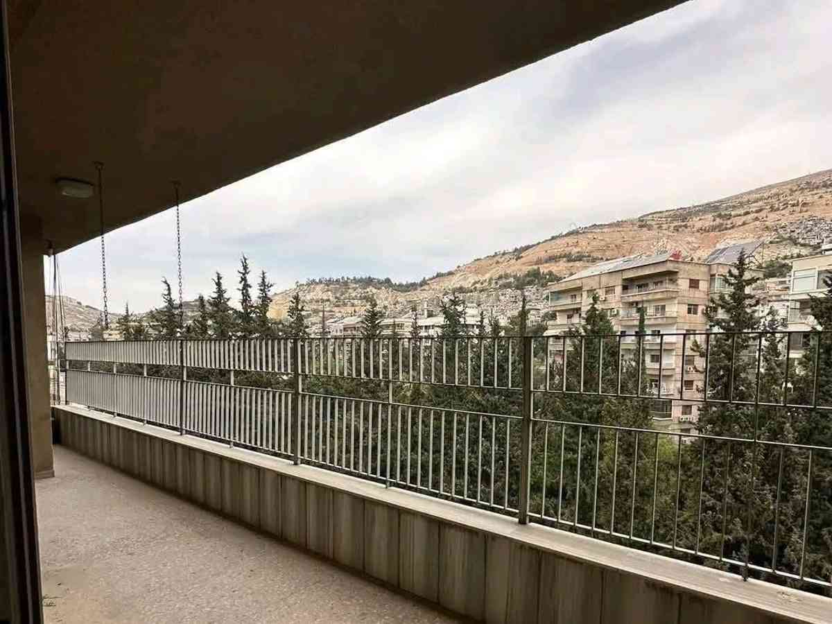 شقة 3 غرف 1 صالات 200م² طابق 5 للبيع