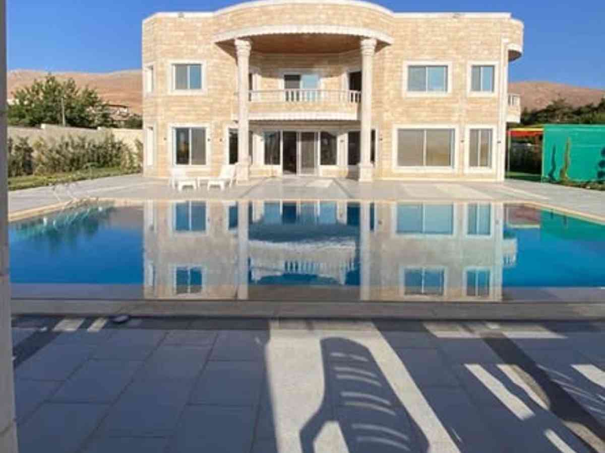 فيلا 4 غرف 1 صالات مع فرش للإيجار اليومي
