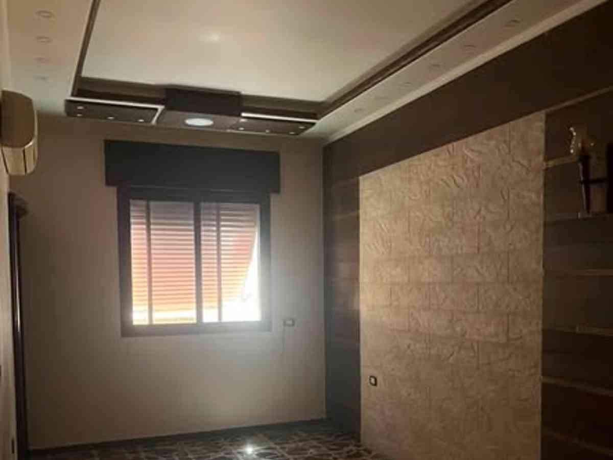 شقة 4 غرف طابق 3 للإيجار