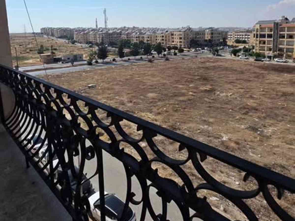 شقة 6 غرف 240م² طابق 3 للبيع